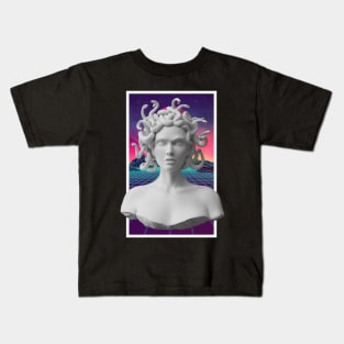 Aesthetic Vaporwave Statue - Medusa v2 Kids T-Shirt